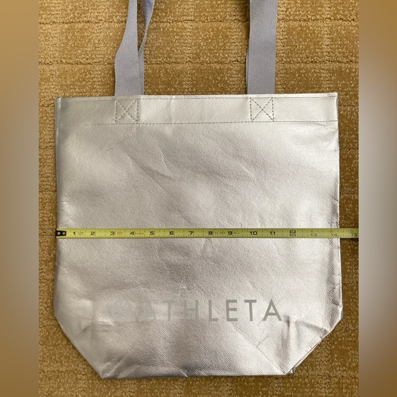 ATHLETA silver metallic bag - Picture 3 of 7